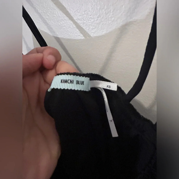 Kimchi Blue‎ Velvet Little Black Dress Size XS - Picture 5 of 8